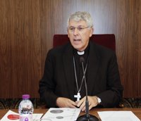Arzobispo Toledo anima a los jóvenes a ser misioneros: "En ocasiones son un poco blandengues"