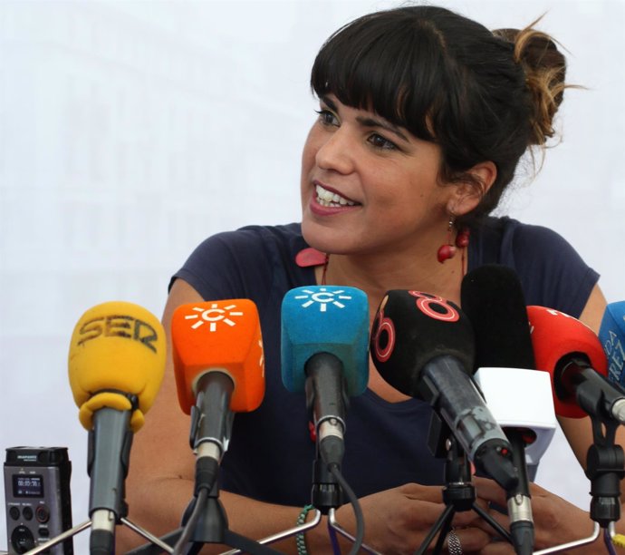 Teresa Rodríguez en rueda de prensa