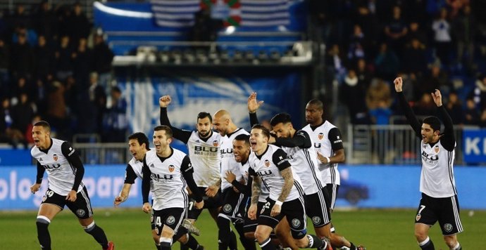 El Valencia avanza en Copa del Rey