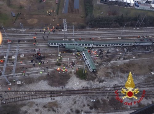 Tren descarrilado en Pioltello, en las afueras de Milán (Italia) el 25 de enero 