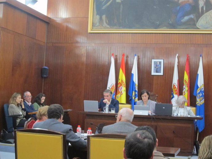 Pleno del Ayuntamiento de Santander                           