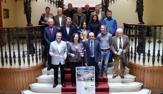 [L Comunicacion.Almeria.Dgob] Nota, Foto Y Audio Presentación Ruta Almendro En F