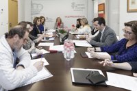Tezanos destaca el "muy positivo" impacto del Programa de Atención Integral a las Familias en Cantabria 