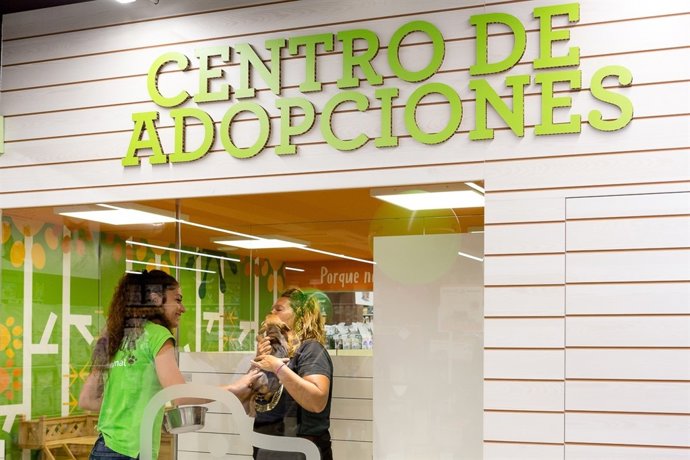Fwd: Np Tiendanimal Promueve La Adopción De 2.500 Mascotas Desfavorecidas En 201