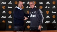 Mourinho extiende su contrato con el United hasta 2020