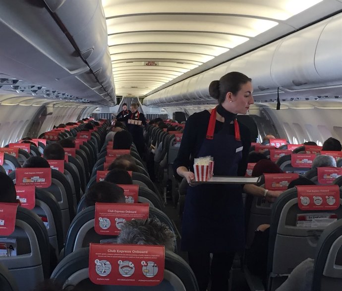 Iberia Express amplia su catálogo de películas a bordo