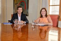 Martínez-Maíllo acusa al Govern de ser una "página negra" para Baleares y pide a Armengol que no imponga el catalán