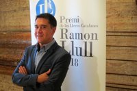 Martí Gironell, Premi Ramon Llull con una novela protagonizada por Jean Leon