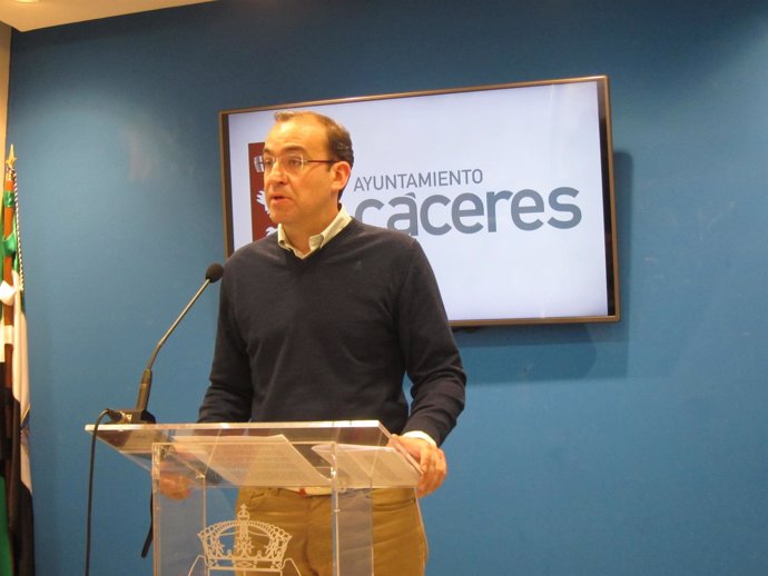 Rafael Mateos, portavoz del Ayuntamiento de Cáceres                           