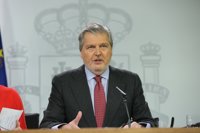 El Gobierno expulsa al embajador venezolano en España en respuesta a Maduro