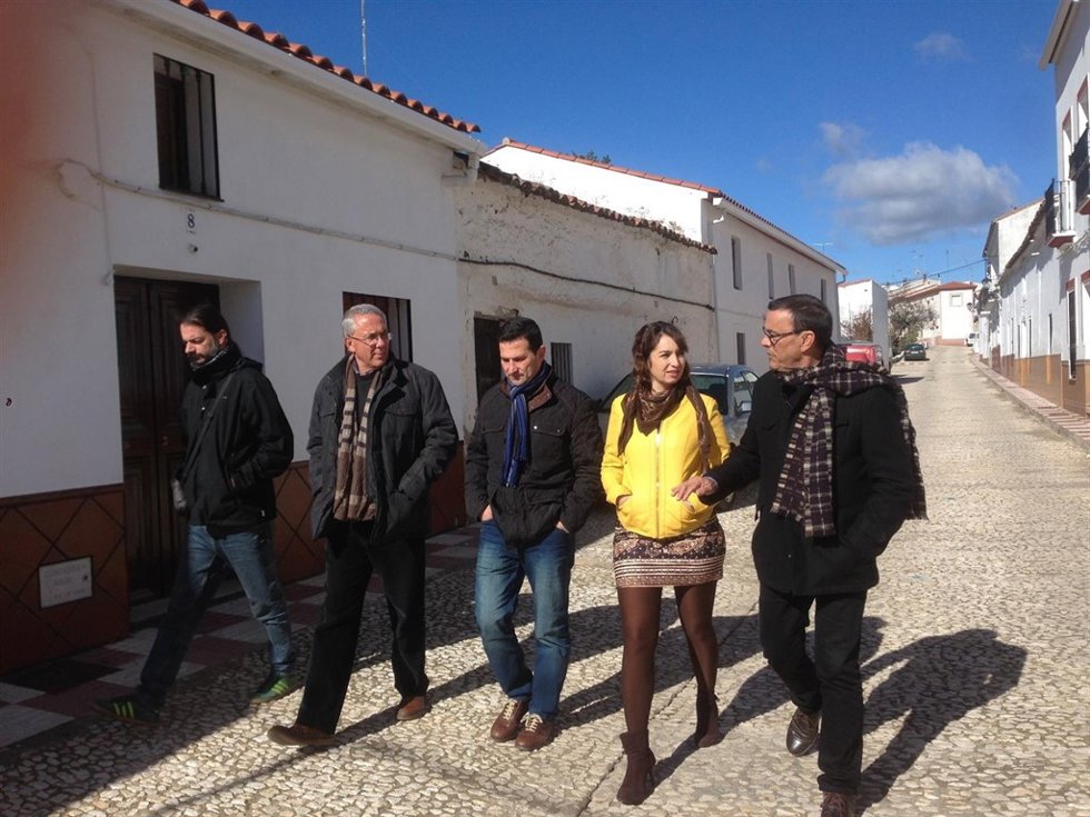 Adjuntamos Nota De Prensa Y Fotos De Hoy, 26 De Enero, Visita Presidente A La Si