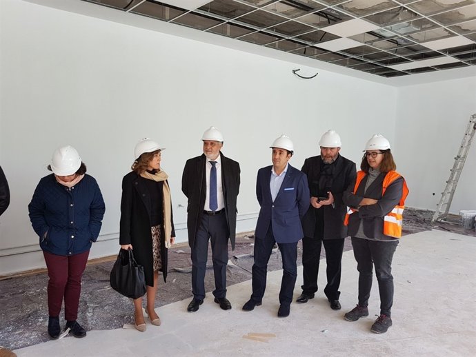 Autoridades visitan el colegio Nuestra Señora del Rosario