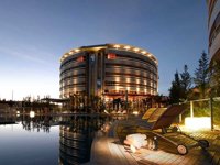 La Olla de San Antón de Abades recoge fondos para la Asociación Granadina de la Ataxia de Friedreich