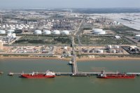 Cepsa certifica sus Buenas Prácticas Ambientales en las terminales marítimas del puerto de Huelva