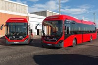 Entran en servicio 14 nuevos autobuses híbridos en las líneas 38, 39 y Ci2
