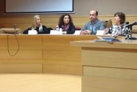 La Diputación de Jaén impulsa en 18 municipios la Escuela de Madres y Padres para apoyar a las familias