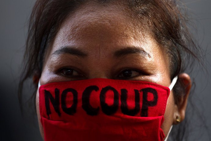 Manifestación contra el golpe de Estado en Tailandia