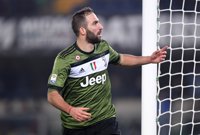 La Juventus mete presión al Nápoles gracias a los goles de Khedira e Higuaín