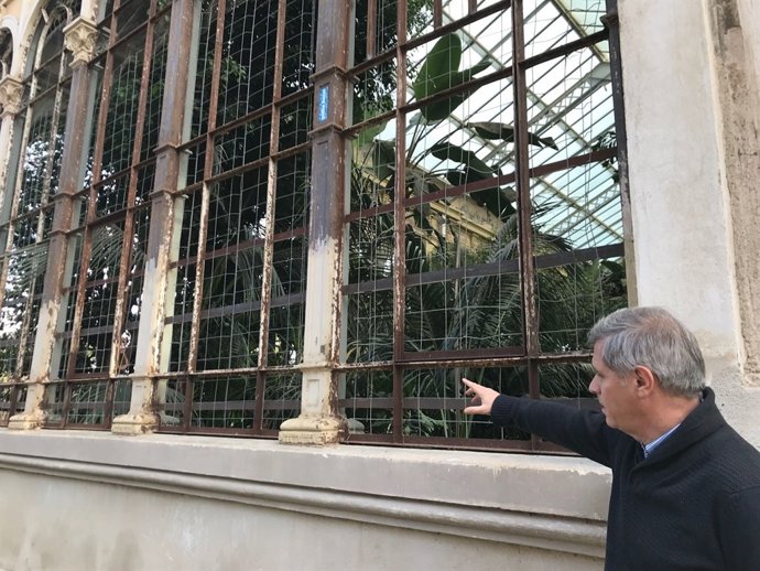 Alberto Fernández (PP) a l'Hivernacle del Parc de la Ciutadella