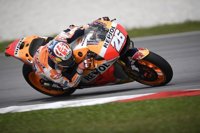 Pedrosa domina en el primer día de test en Sepang por delante de las Ducati