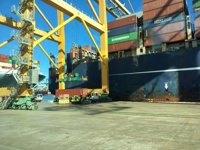 Reabre el puerto de València tras más de siete horas cerrado por un temporal que ha dejado 157 l/m2 en Alicante