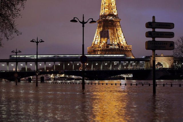 París sufre inundaciones por la crecida del Sena