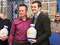 Casado pide a los independentistas que busquen otro candidato y confía en que Torrent desconvoque el pleno del martes