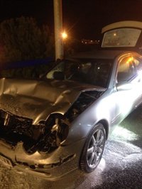 Dos personas resultan heridas al chocar dos turismos en la rotonda de Chile en Logroño