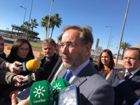 La Junta pide al Gobierno una solución "ambiciosa" y no "insuficiente" para llevar el tren a Marbella y Estepona