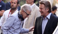 Alec Baldwin defiende a Woody Allen de las acusaciones de abuso sexual de Dylan Farrow