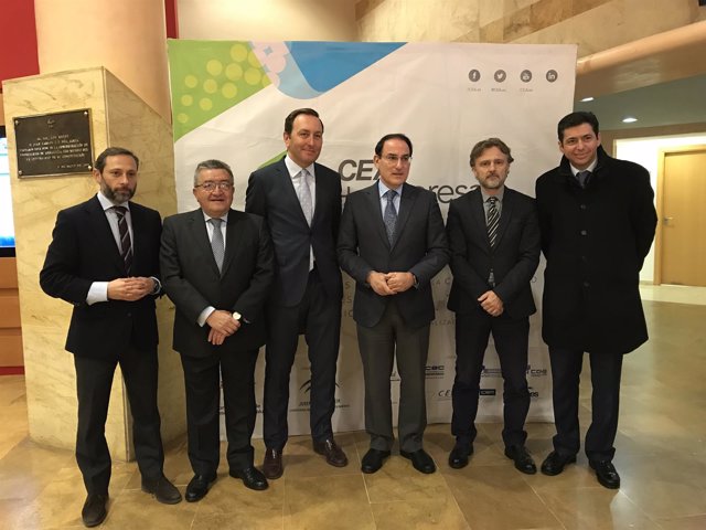 Jornadas en la CEA sobre la Ley de Urbanismo, con el consejero José Fiscal