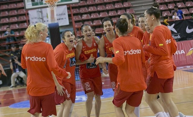 Laia Palau, Alba Torrens, Laura Nicholls