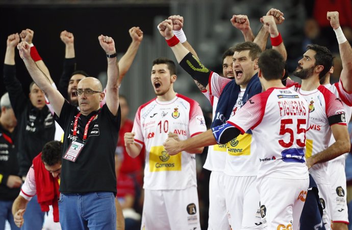 Los Hispanos se meten en la final del Europeo de balonmano