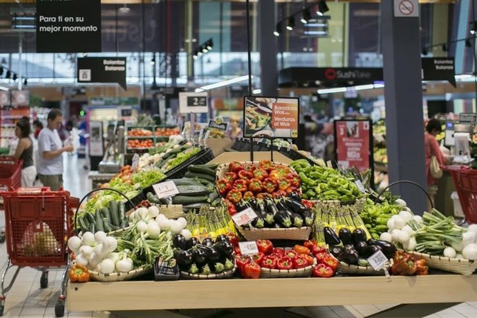 Alimentos.Comida. Alimentación. Fruta. Verdura.Supermercado.IPC.Cesta compra. 