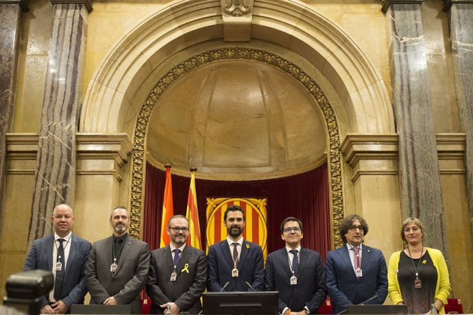 Mesa del Parlament de la XII legislatura, presidida per Roger Torrent