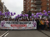 UGT y CCOO recuerdan a las víctimas de violencia machista de 2017