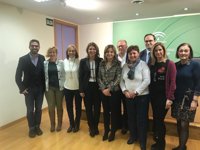 Los hospitales públicos acogerán un programa que ayudará a pacientes con cáncer al restablecimiento de su propia imagen