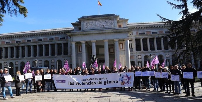 Concentración de CCOO Madrid por la muerte de una mujer en Barajas
