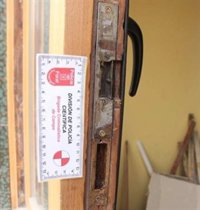 Tres detenidos en sendos robos cometidos en una vivienda, supermercado y discoteca