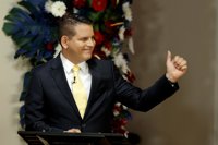 El diputado evangélico Fabricio Alvarado, favorito ante una eventual segunda vuelta en Costa Rica