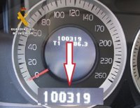 Detenido en Olivenza un vendedor de vehículos de segunda mano por manipular los cuentakilómetros