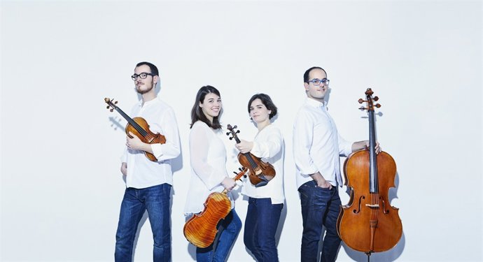 Integrants de Cosmos Quartet