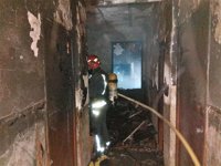 Dos personas atendidas por la inhalación de humo en el incendio de una vivienda de Molina de Segura