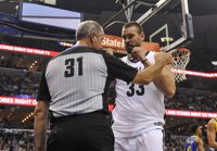 Marc Gasol roza el 'doble-doble' en una mala noche para los españoles