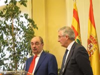 Lambán propone una reforma "radical" del ICA revisando la parte fija y variable del impuesto