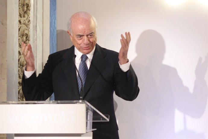 Francisco González recibe el premio al liderazgo empresarial