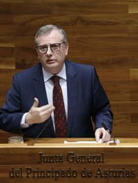 Del Busto dice que trabajan en una contabilidad analítica de la sanidad pero niega la 'factura sombra'