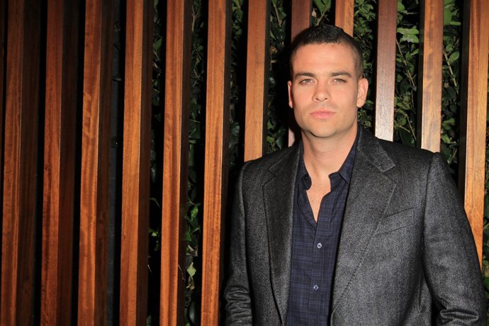 MARK SALLING