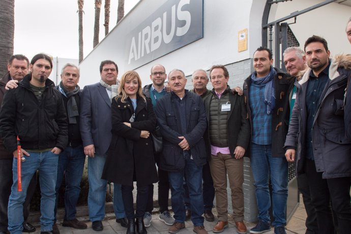 Secretario general de UGT, Pepe Álvarez, visita la factoría de Airbus en Tablada