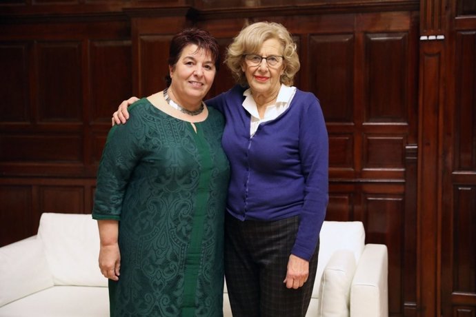 Manuela Carmena y la alcaldesa de Segovia
